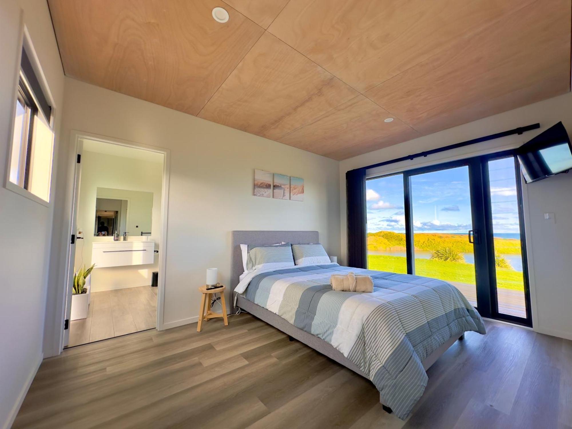 Luxury Absolute Ocean View Lodge Waverley Exterior photo