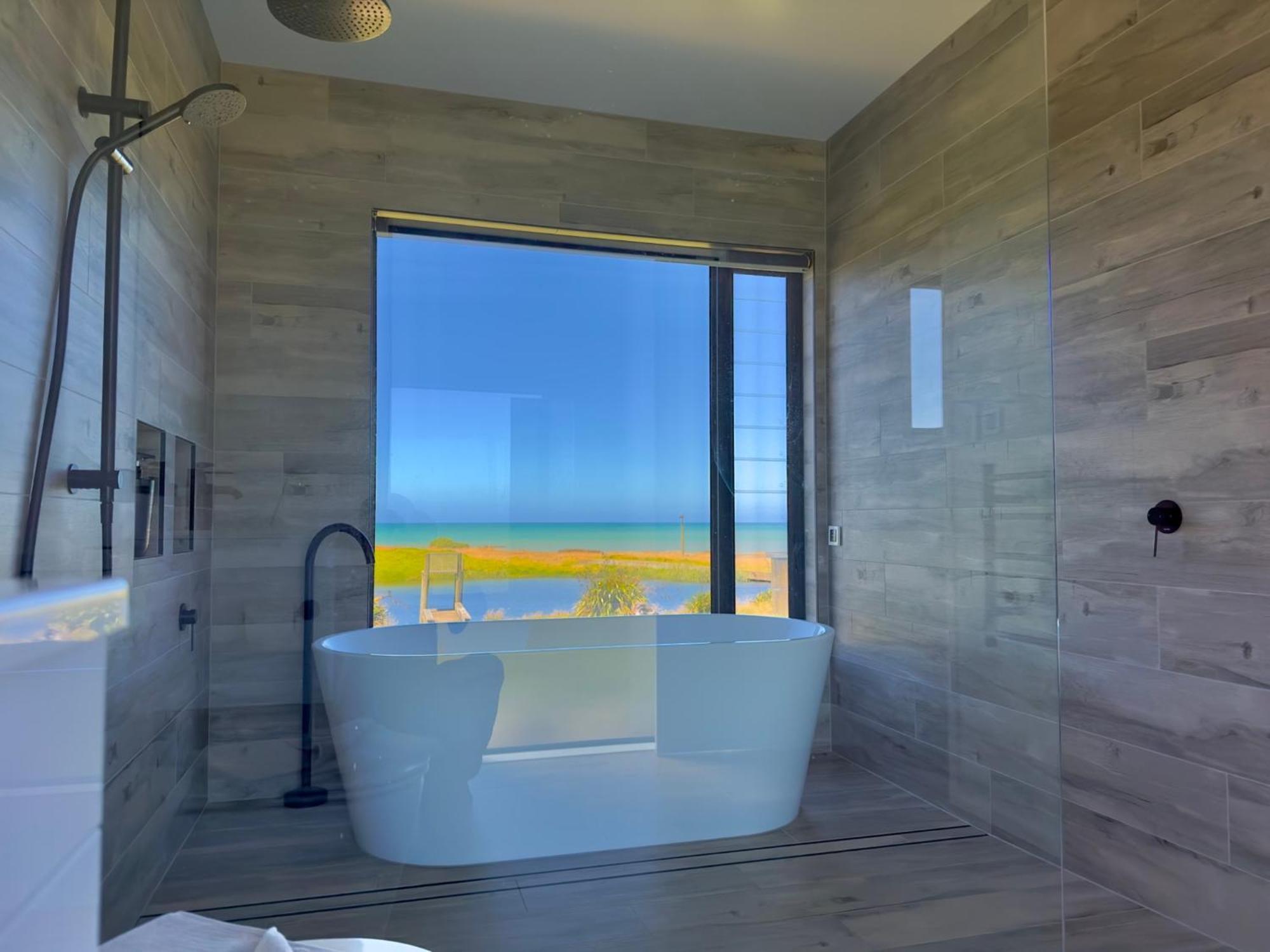 Luxury Absolute Ocean View Lodge Waverley Exterior photo